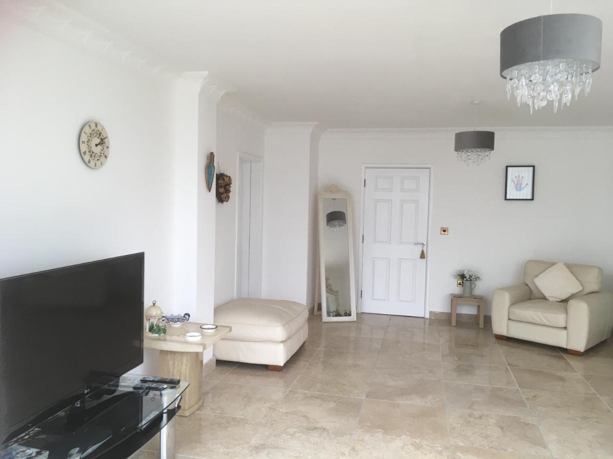 Rowan House Bed Breakfast Main House & Self Contained Self Catering Apartment Cymmer Zewnętrze zdjęcie