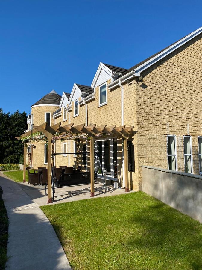 Rowan House Bed Breakfast Main House & Self Contained Self Catering Apartment Cymmer Zewnętrze zdjęcie