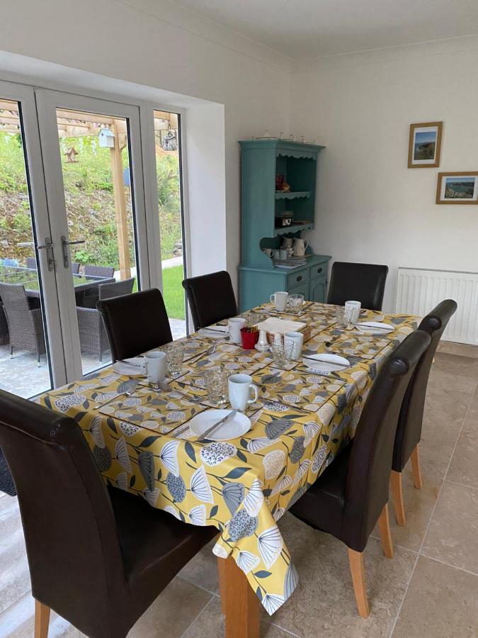 Rowan House Bed Breakfast Main House & Self Contained Self Catering Apartment Cymmer Zewnętrze zdjęcie